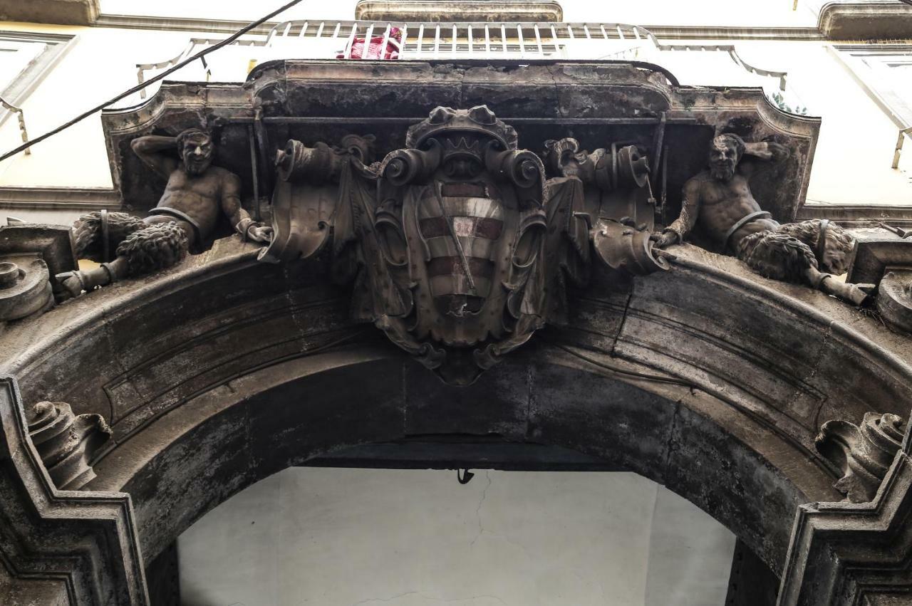 Palazzo Carafa Della Spina Διαμέρισμα Νάπολη Εξωτερικό φωτογραφία